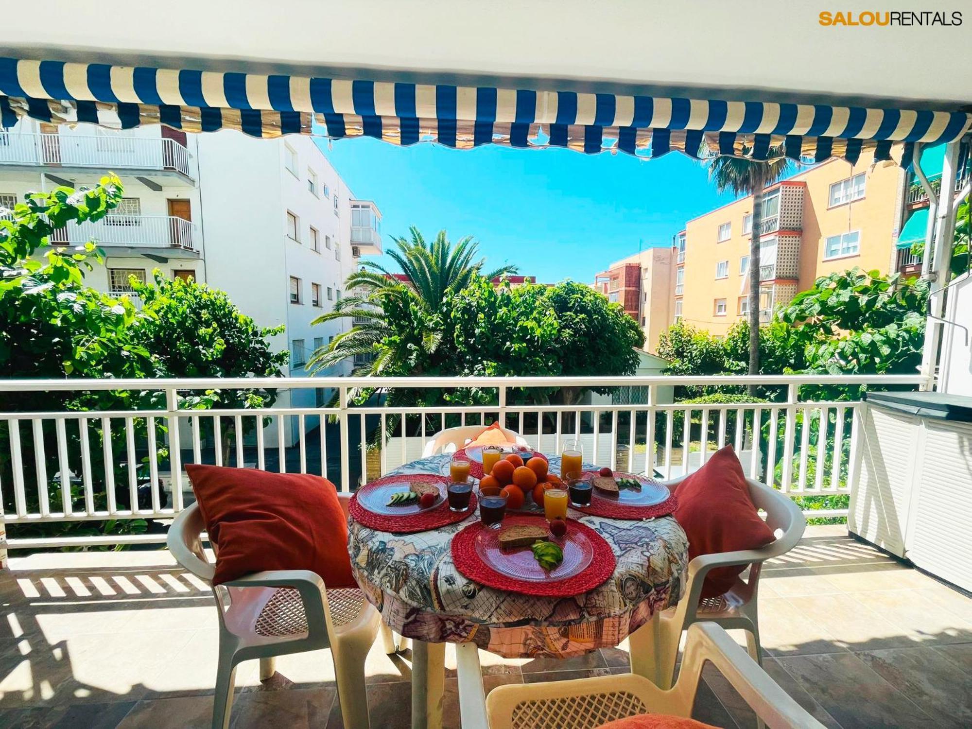 Daurada Oasis Suites - Renovated In 2024 - With Ac Салоу Екстериор снимка